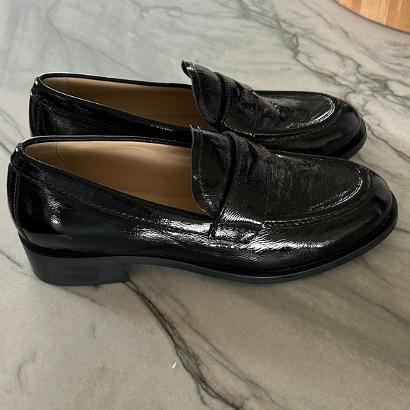 La CANADIENNE Dominick Black Leather Loafer - Picture 7 of 8